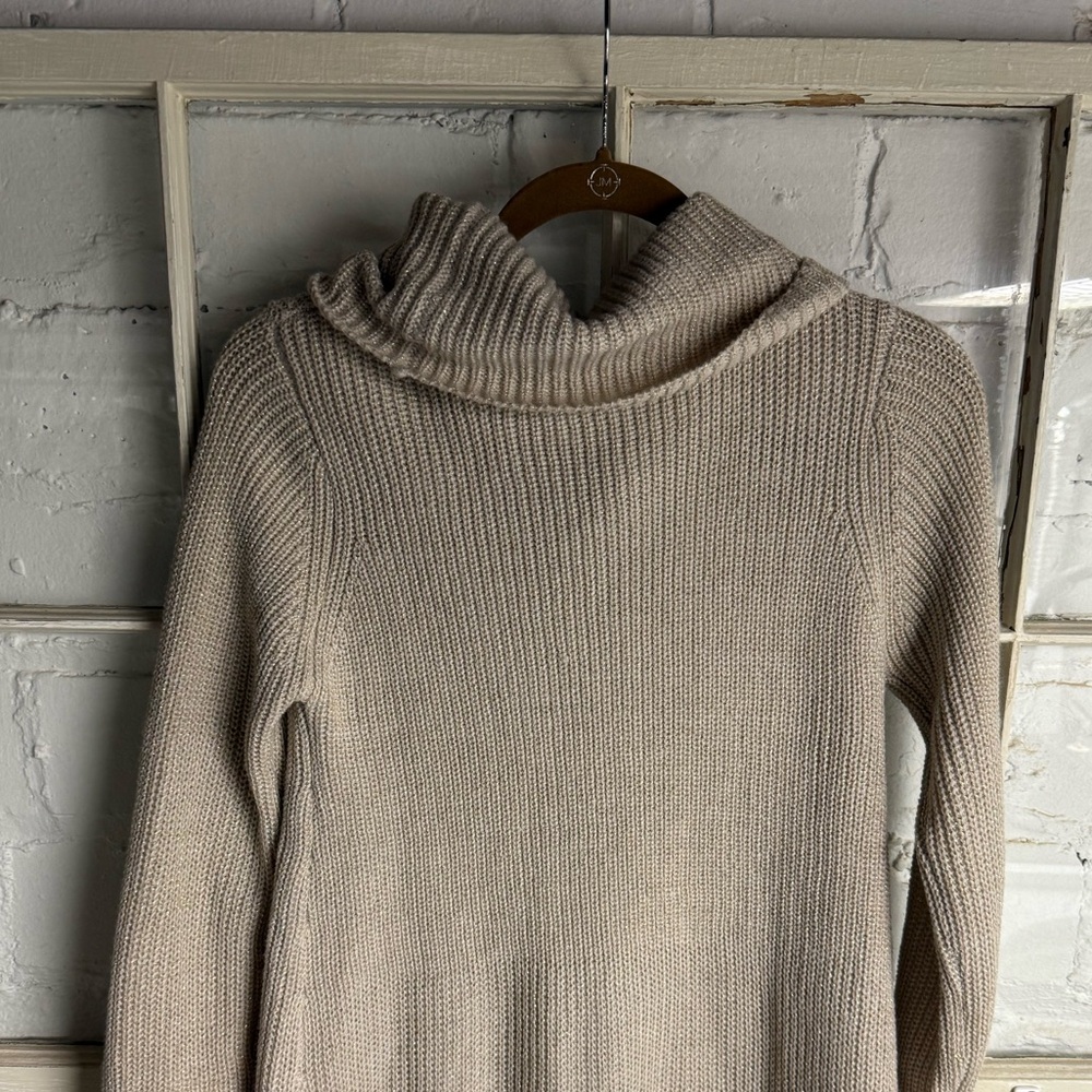AB Studio | Tan and Gold Sweater | M - Picture 11 of 11